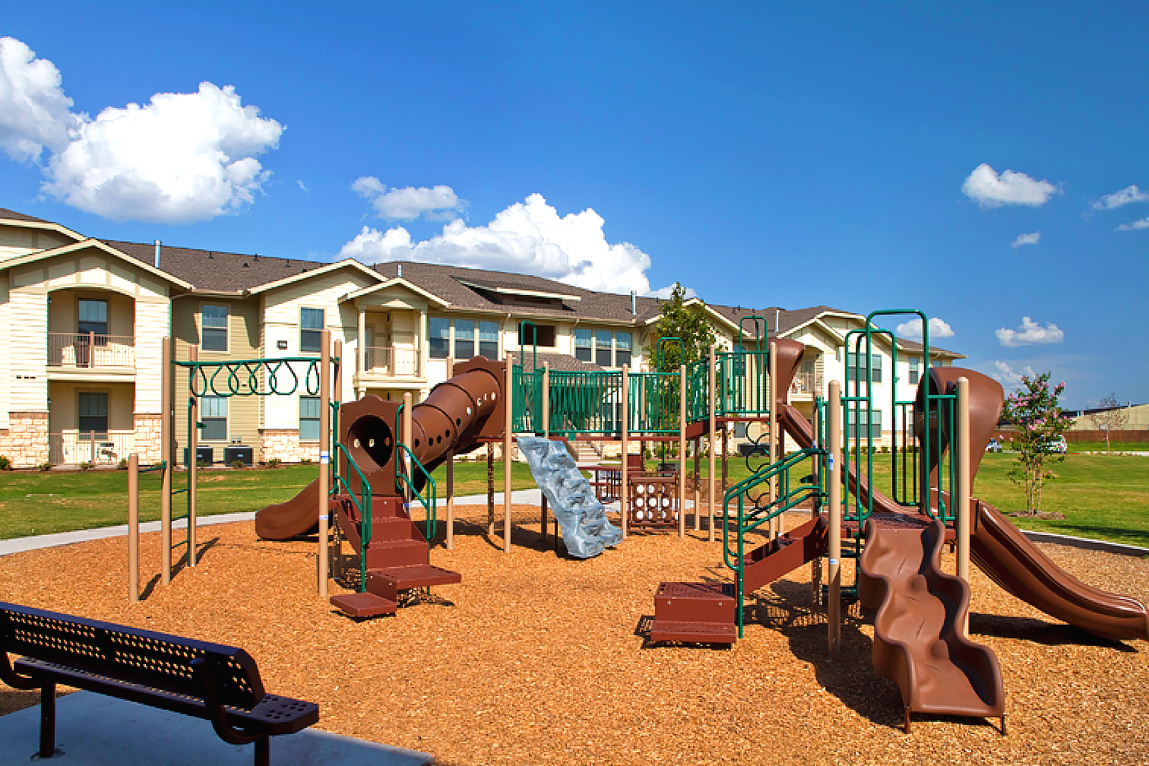 Costa Esmeralda Apartments in McLennan County, Texas is a 112-unit LIHTC family development built in 2011 and managed by THF.
