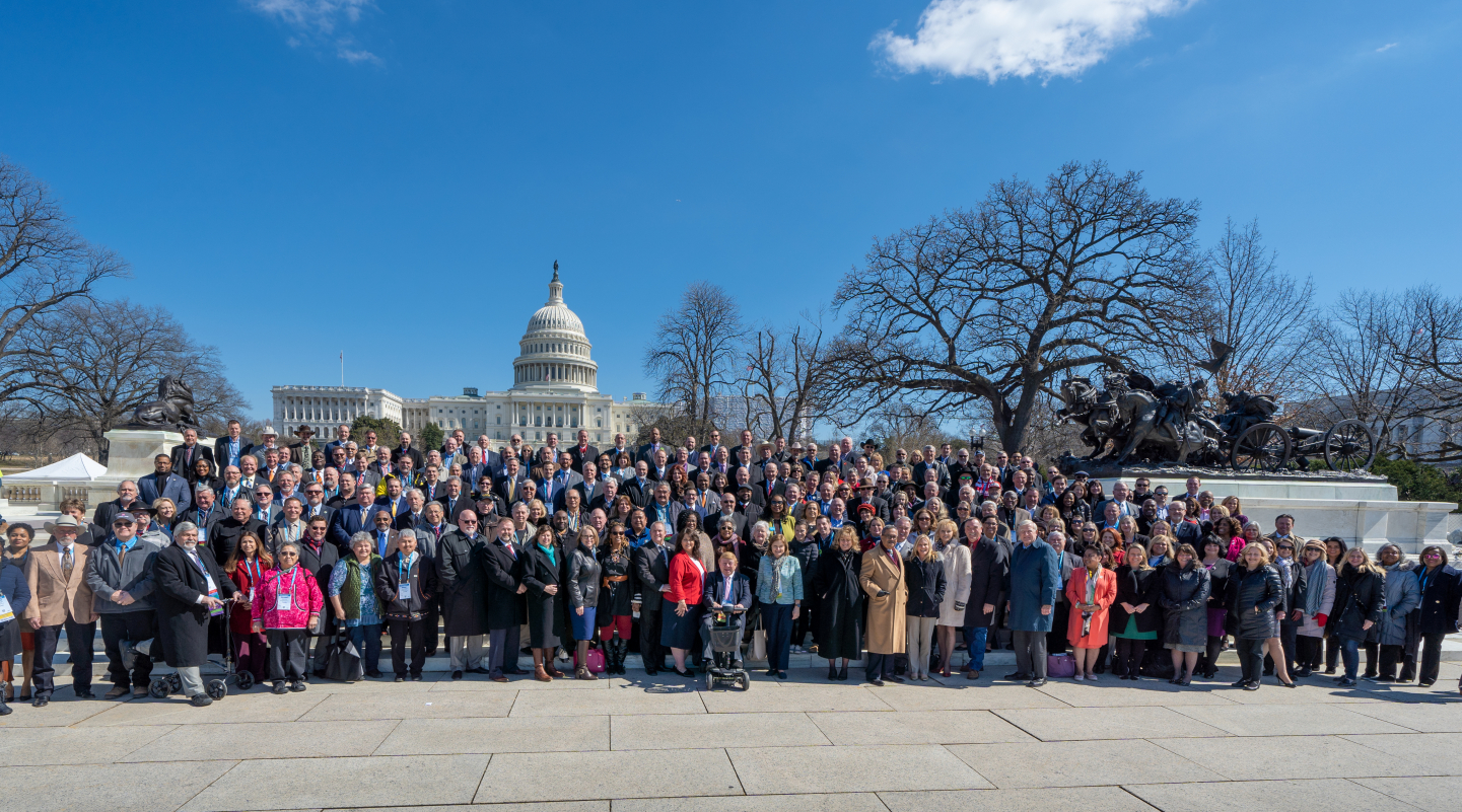 Image of Leg-Capitol-group-shot2.jpg