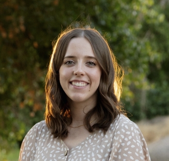 Headshot of Abby Weeda