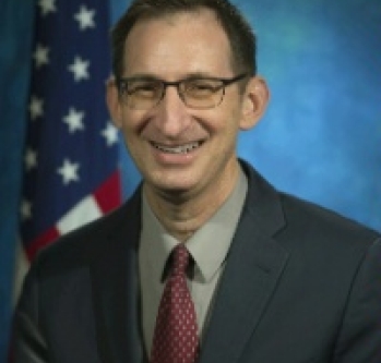 ticknor_scott_bio_photo_200_1.jpg Image of ticknor_scott_bio_photo_200_1.jpg