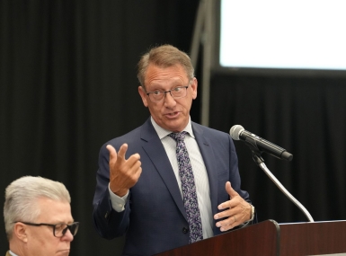 Greg Brophy, Colorado director of the Western Way, addresses the WIR Board of Directors. Photo by Charlie Ban