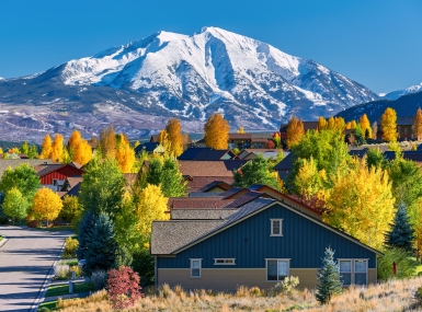 Residential neighborhood in Colorado at autumn