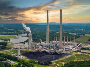 Thermal power plant burning coal fossil fuel for production of electrical energy. Kingston power station in Roane County, Tennessee