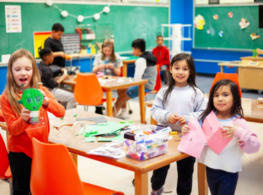 Children make crafts at a Boys and Girls Clubs of Western Pennsylvania’s Northern Area Clubhouse afterschool program. Photos courtesy of Hersh Merenstein