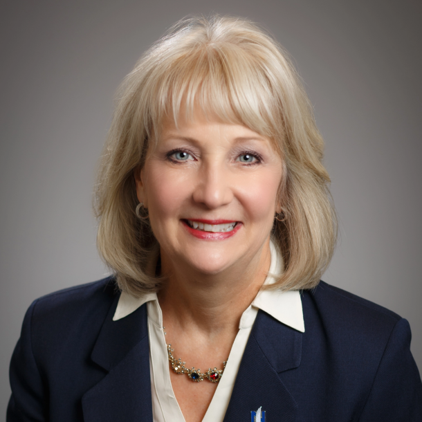 Headshot of Roberta Eckert 1.5.26