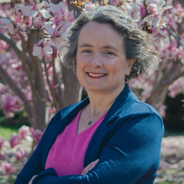 Jessica Hartl Headshot