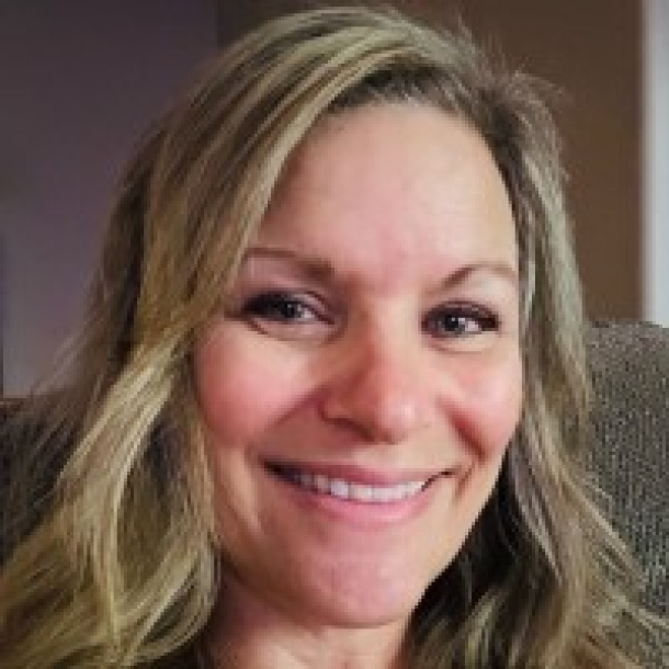 Headshot of Michelle Horton