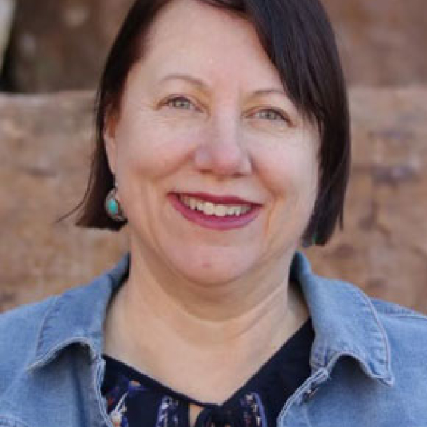 Kristin Stephens Headshot