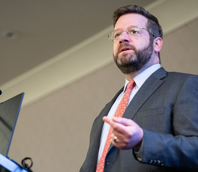 Evan Feinman, deputy associate administrator of the NTIA’s Broadband, Equity and Deployment program, talks about its progress with members of the NACo Telecommunications & Technology Policy Steering Committee. Photo by Denny Henry