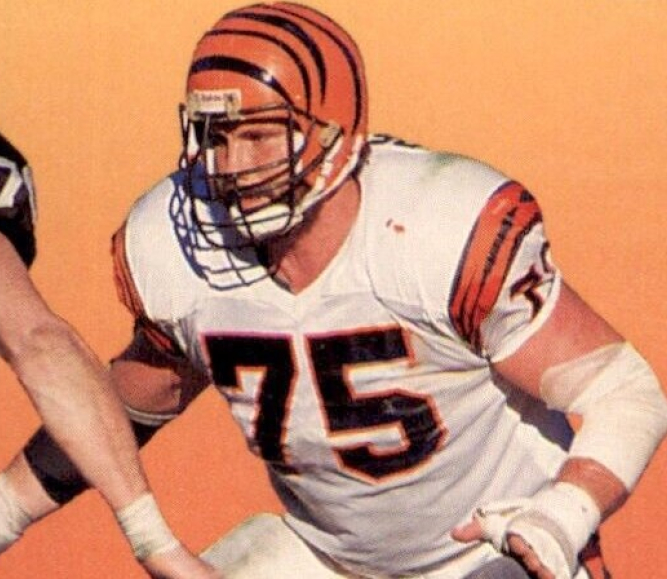 Bruce Reimers' 1991 Fleer trading card during his last season playing for the Bengals