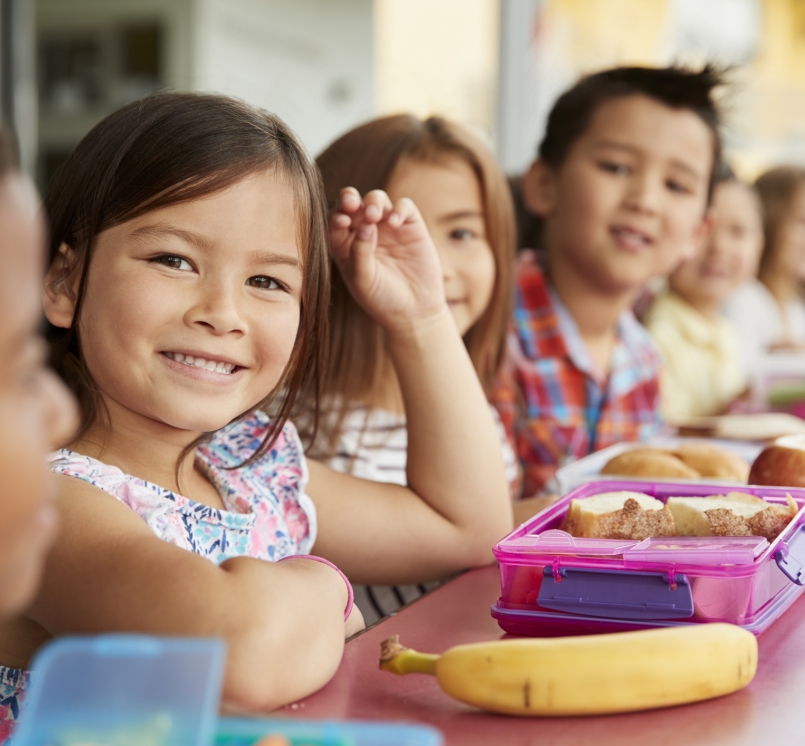 School children at lunch