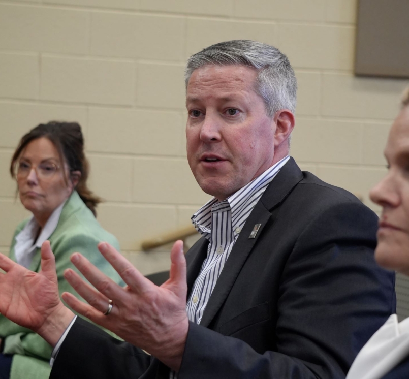 Roane County, Tenn. Mayor Wade Creswell describes his county's infrastructure support for nuclear workforce development. Photo by Charlie Ban