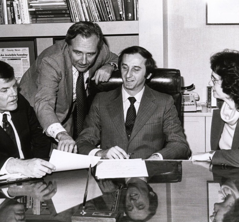 NACo Executive Director Bernie Hillenbrand  (second from left) advises President Bill Murphy, flanked by Jackson County, Mo. Legislator Archie McGee and Merced County, Calif. Supervisor Ann Klinger. 