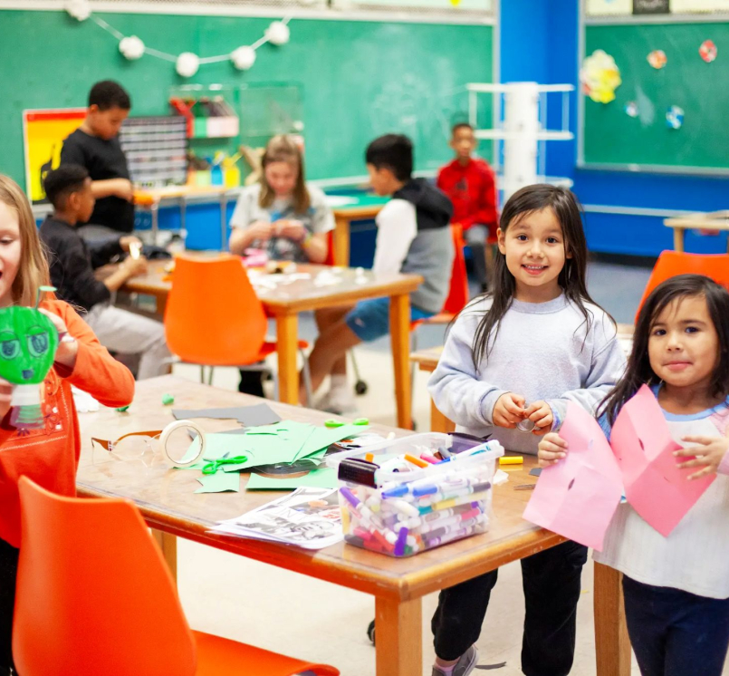 Children make crafts at a Boys and Girls Clubs of Western Pennsylvania’s Northern Area Clubhouse afterschool program. Photos courtesy of Hersh Merenstein