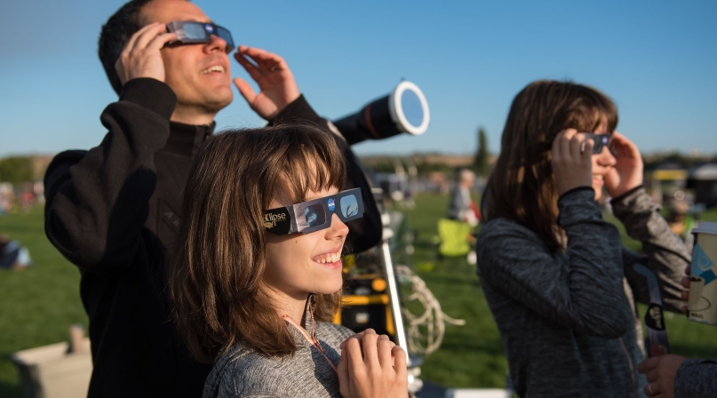 Eclipse watchers enjoy the show in Jefferson County, Ore. during the Aug. 21, 2017 total solar eclipse. Photo by Aubrey Gemignani/NASA