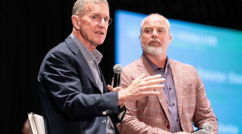 Gen. Stanley McChrystal makes a point during a conversation with NACo President James Gore Sunday, July 13 during the NACo Board of DIrectors meeting in Philadelphia. Photo by Denny Henry