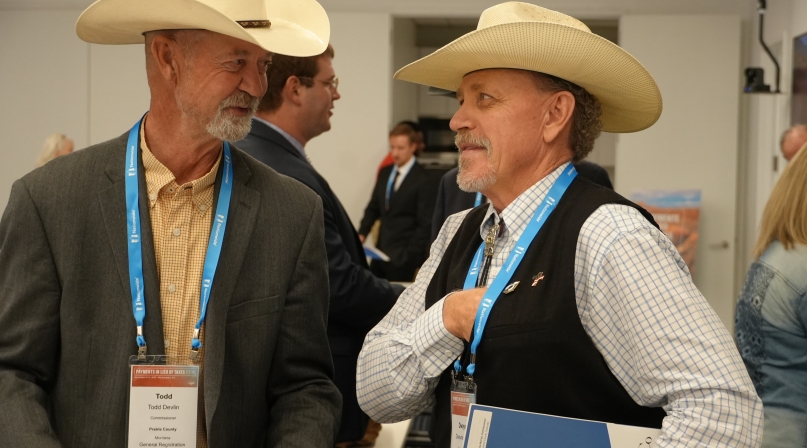 Prairie County, Mont. Commissioner Todd Devlin and Fremont County, Colo. Commissioner Dwayne McFall prepare for their Capitol Hill visits during the PILT Fly-In Sept. 10. McFall is the Western Interstate Region first vice president. Photo by Charlie Ban