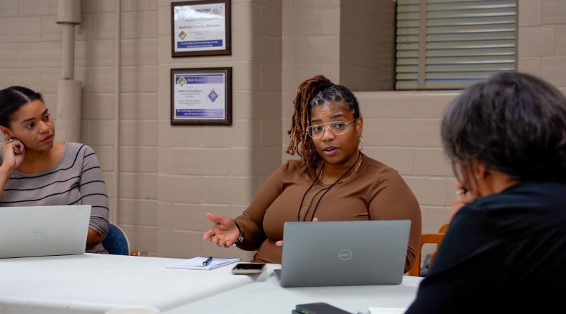 Telfair County, Ga. Commissioner Dakkia Bradsaw (center). Photo by Devin Zagar/ 7 Foot Productions