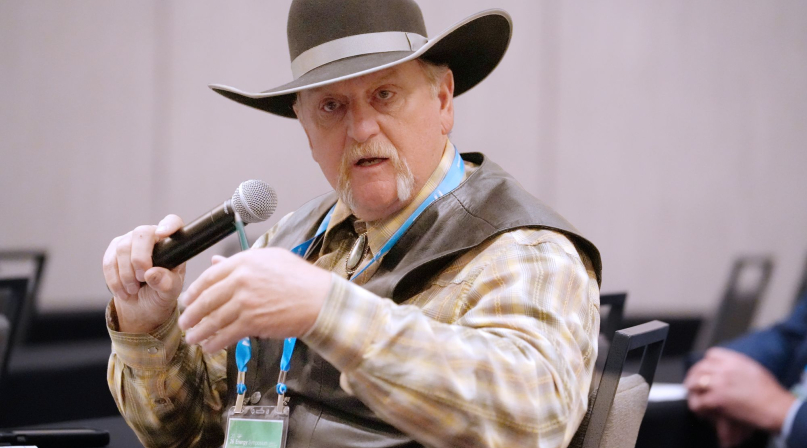 Former Lincoln County, Nev. Commissioner Varlin Higbee, a board member of the Lincoln County Regional Development Authority, details the nuances of the National Environmental Policy Act. Photo by Charlie Ban 