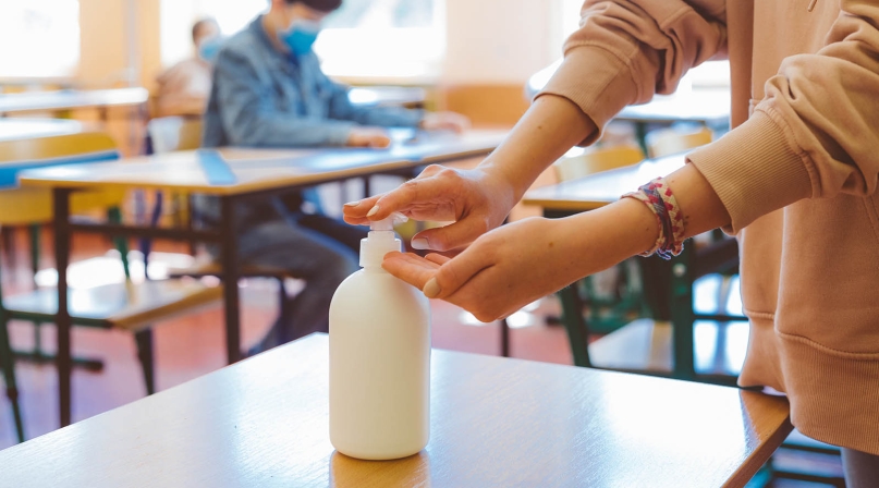 GettyImages-1224911654_schoolCovid.jpg Image of GettyImages-1224911654_schoolCovid.jpg