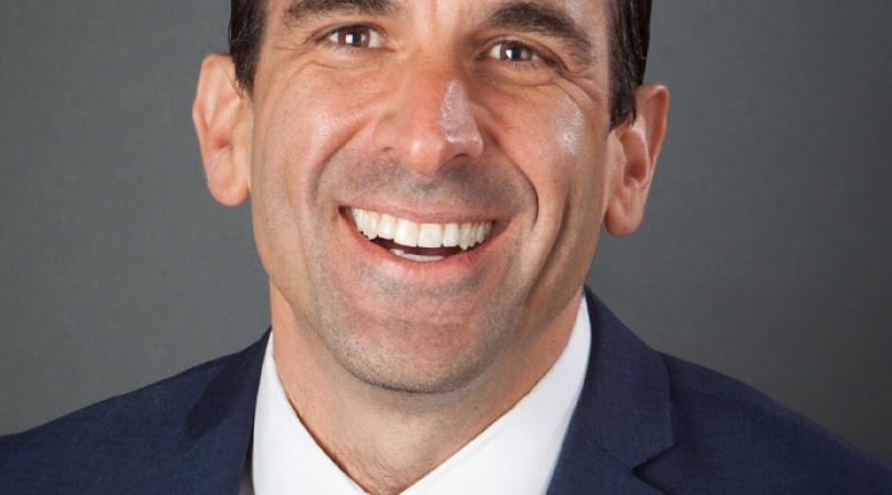 Image of Official_photo_of_Mayor_Sam_Liccardo.jpg