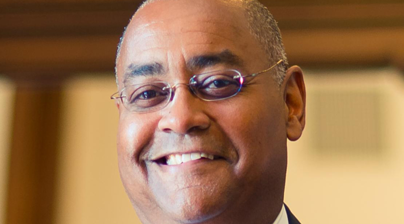 Image of ellis pic.jpg